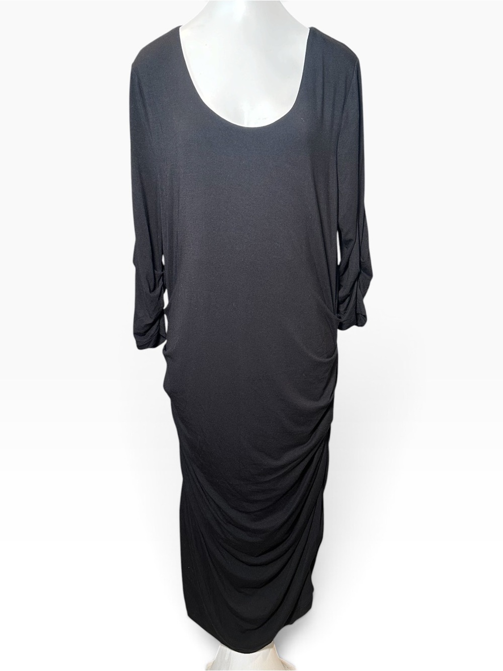 Lyssé Black Ruched Midi Dress 1X Plus Size Stretch Scoop Neck 3/4 Sleeve Bodycon